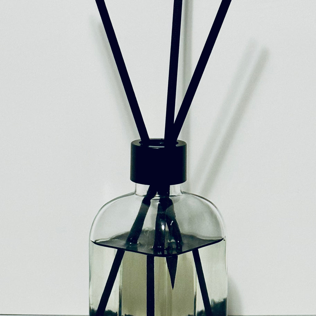 Dark Kiss Reed Diffuser with Obsidian